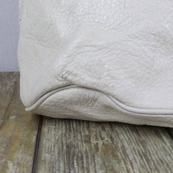 MICHAEL KORS Leather Shoulder Handbag - Picture 7 of 11